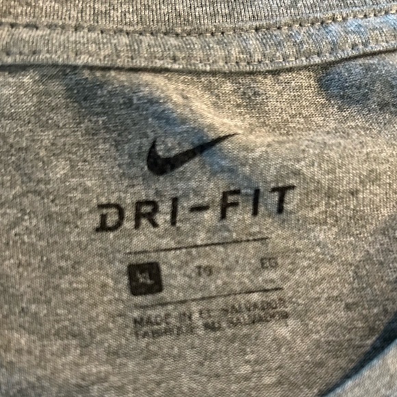 Nike t-shirt; gray with camo swoosh on front; size XL - Picture 2 of 4